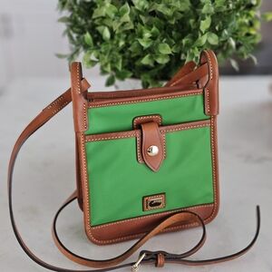 Dooney & Bourke Wayfarer Crossbody Bag